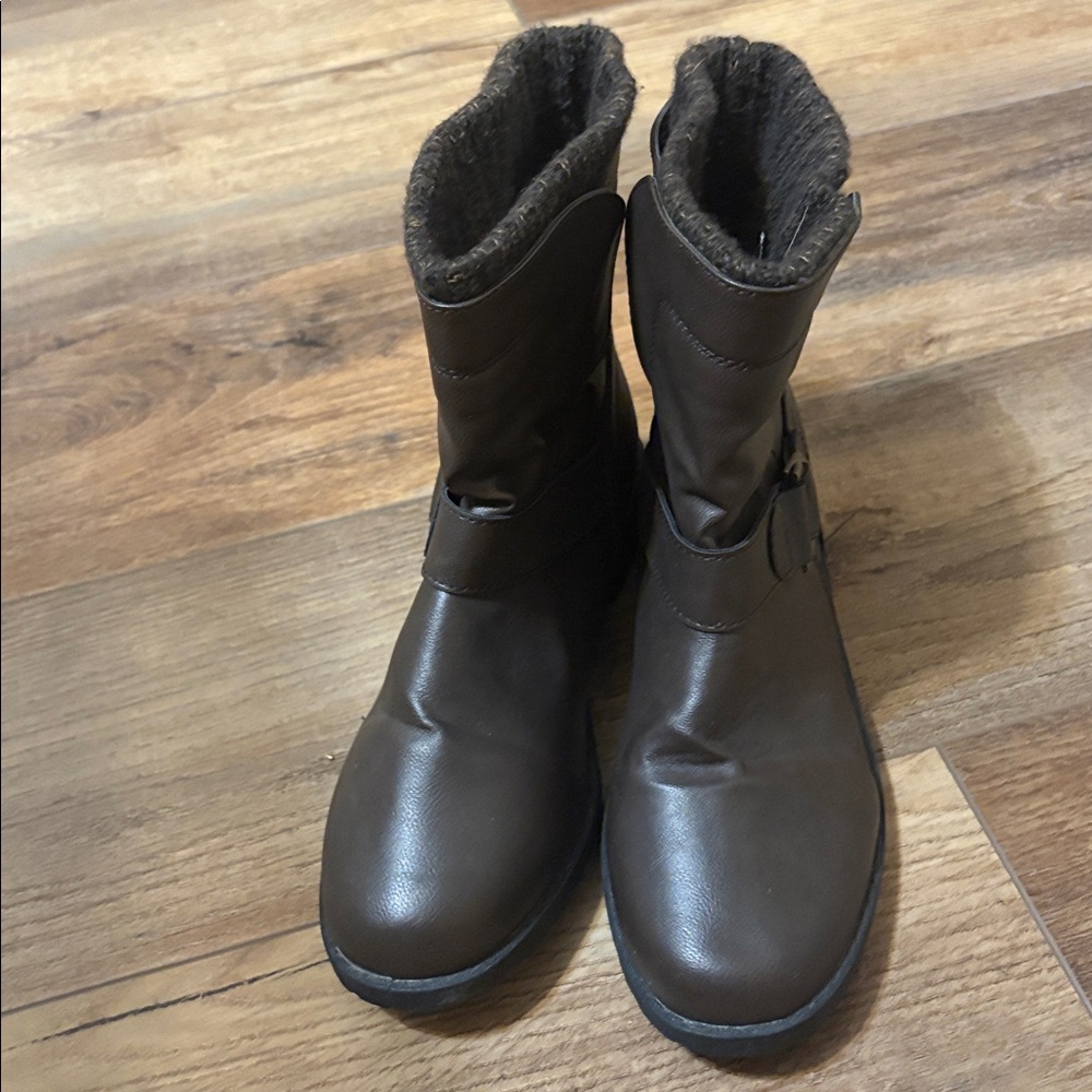 Rue 21 etc! Brown Ankle Boots